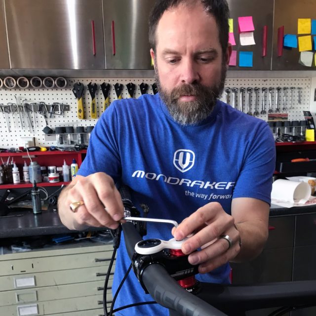 Carbon Bike Computer Mounts by Kristin Armstrong | KX3 Sports